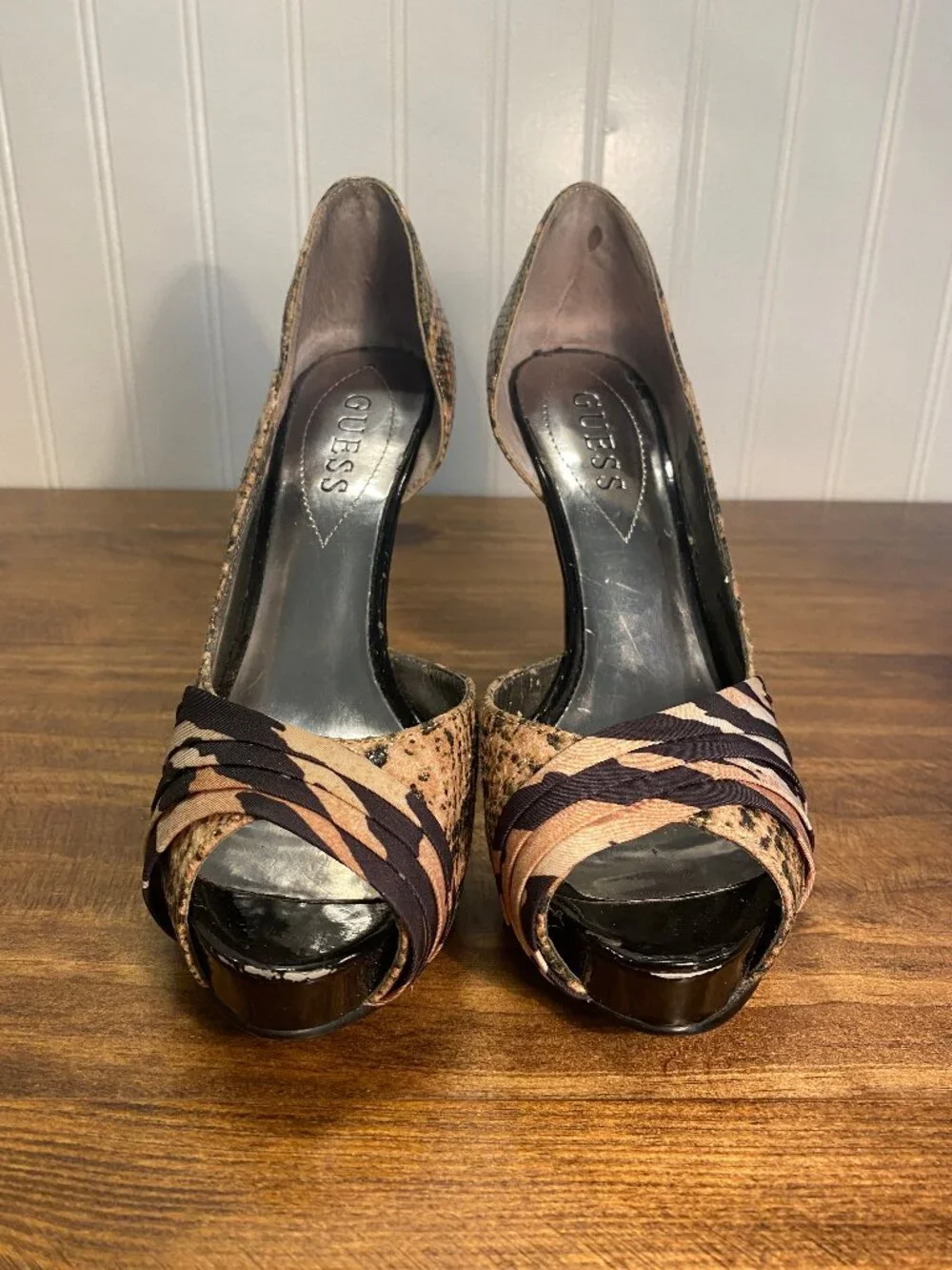 GUESS - Locklyn Snakeskin Animal Print Peep Toe Stiletto Heels - Size 6M